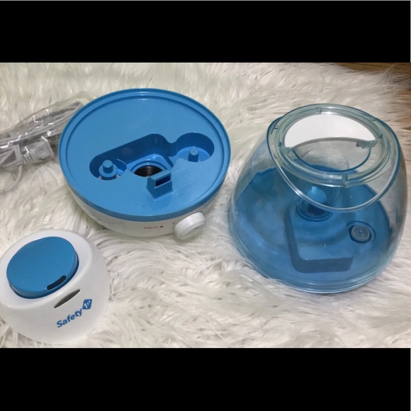 Cool Mist Humidifier - Picture 3 of 11